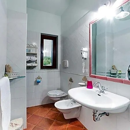 Relais Pian Delle Starze 酒店 4*